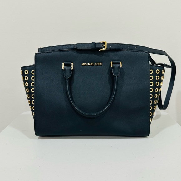 Michael Kors Selma Large Saffiano Grommet Satchel‎ Black - Picture 1 of 9